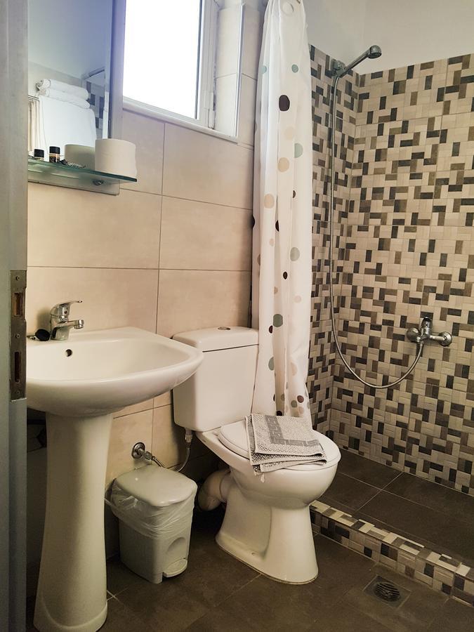 Jonathan Studio Apartments Tigkaki  Bagian luar foto